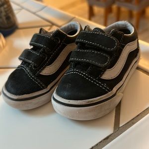 Baby vans size 4